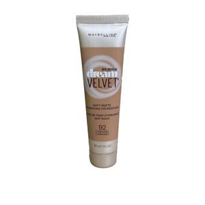 NEW Maybelline Dream Velvet Soft-Matte Hydrating Foundation -92 CARAMEL